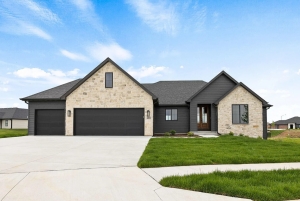 bc24a8ebce39478ae451efbf6b596175-uncropped_scaled_within_1536_1152-edited